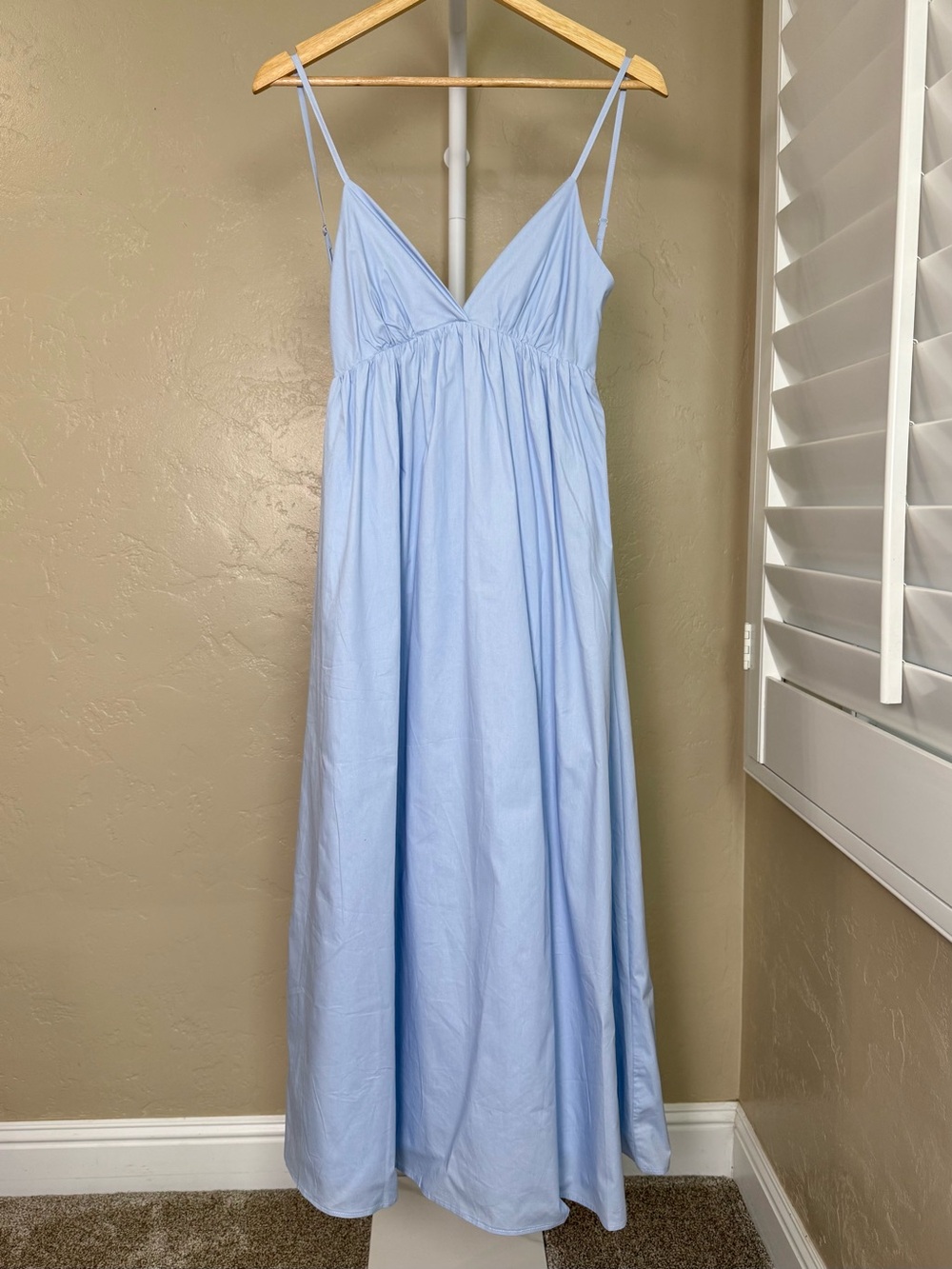 Sold - Picture 4 of 10